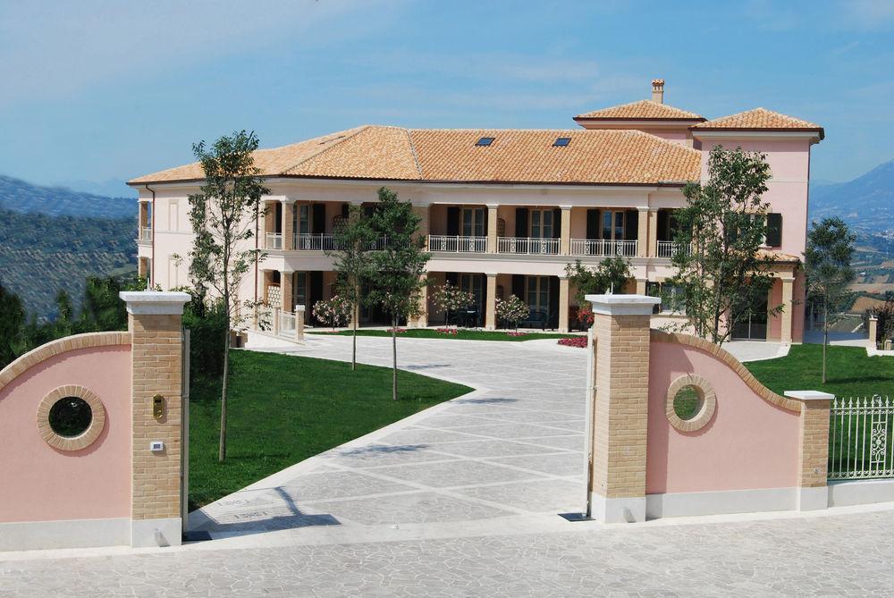 Tortoreto Incantea Resort מראה חיצוני תמונה
