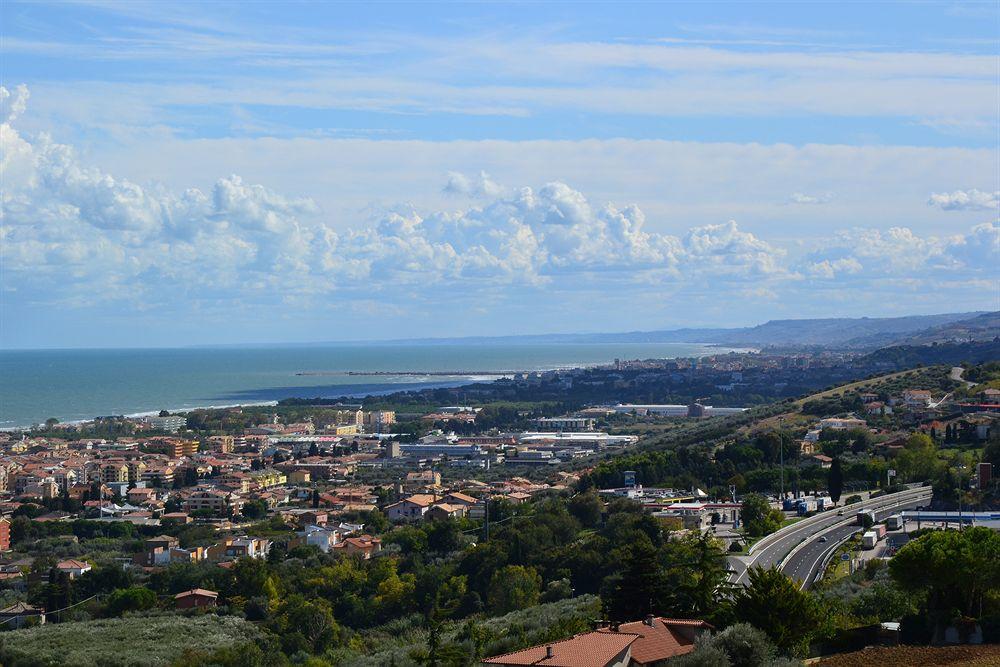 Tortoreto Incantea Resort מראה חיצוני תמונה