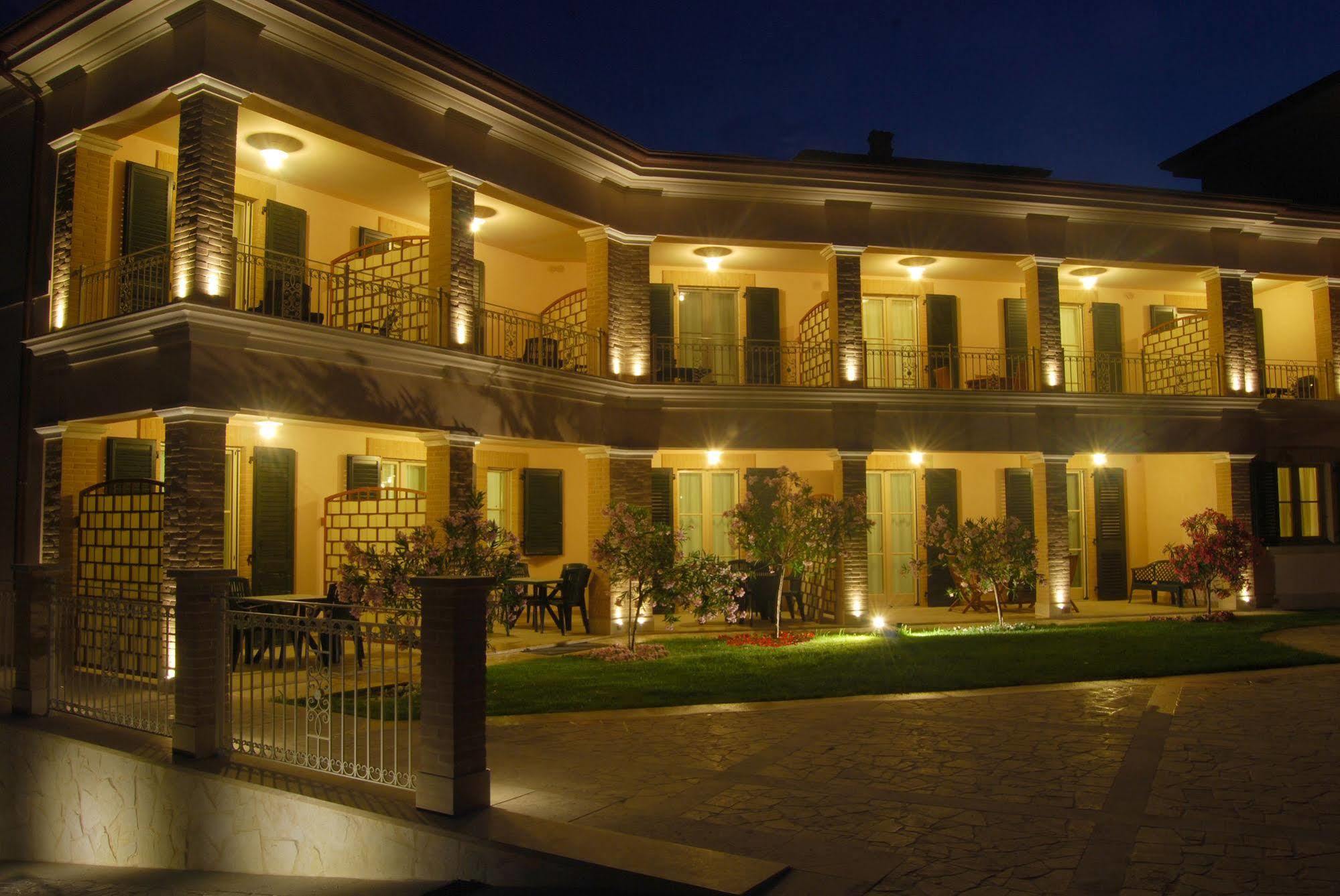 Tortoreto Incantea Resort מראה חיצוני תמונה